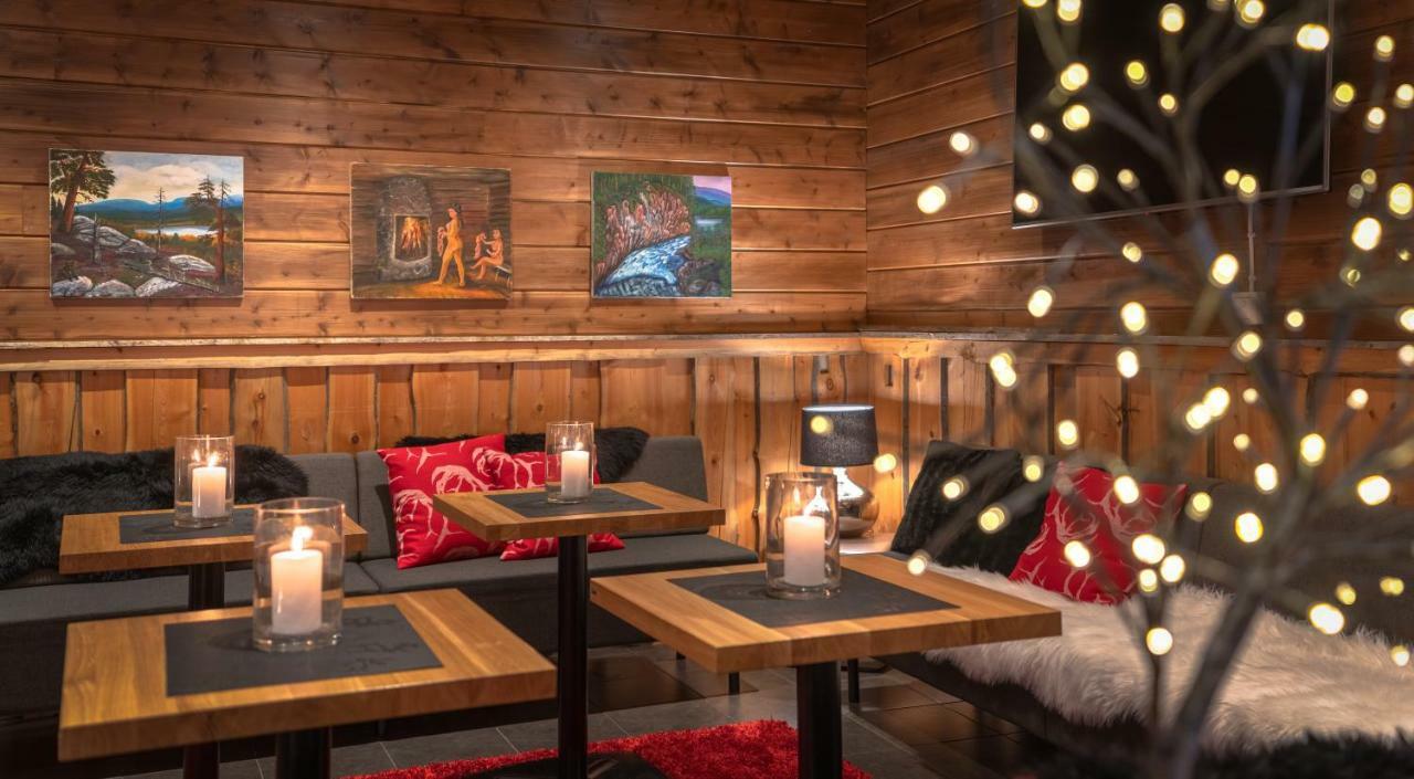 Wilderness Nellim&igloos Hotel